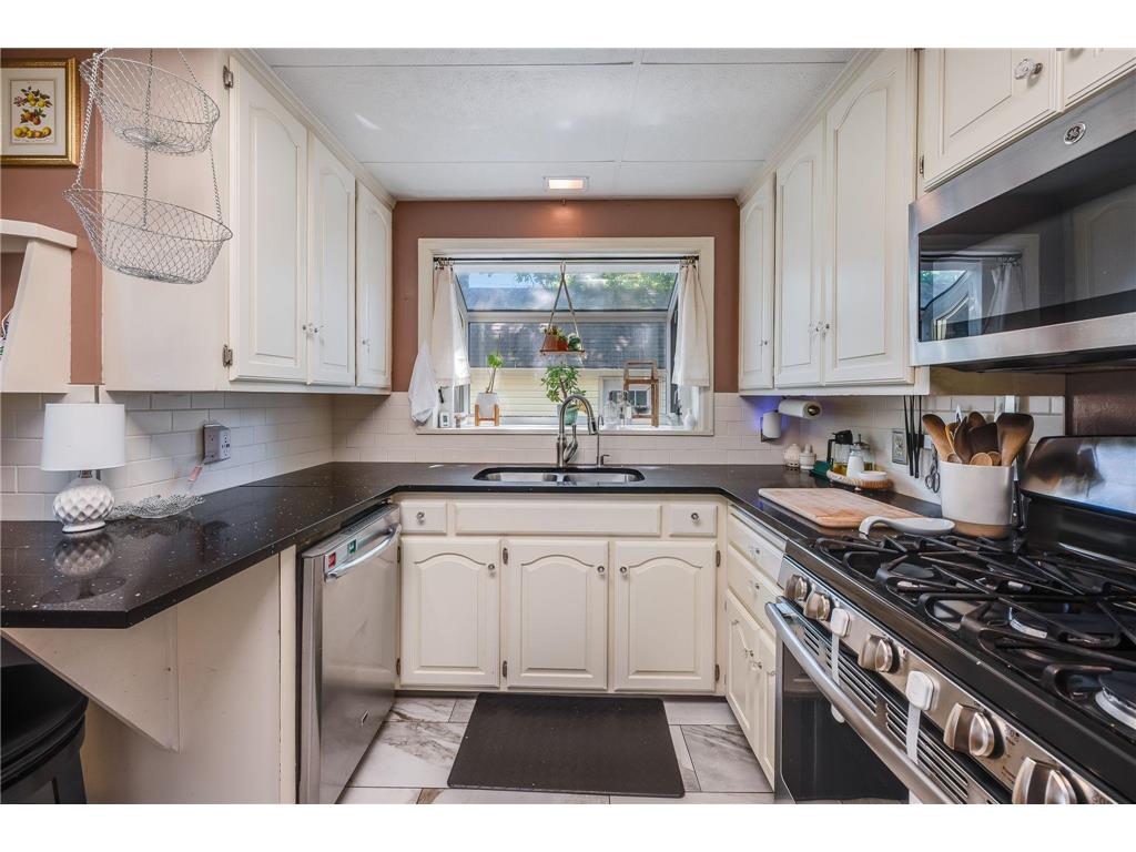 115 Bradley Street Mankato MN 56001 7110599 image11