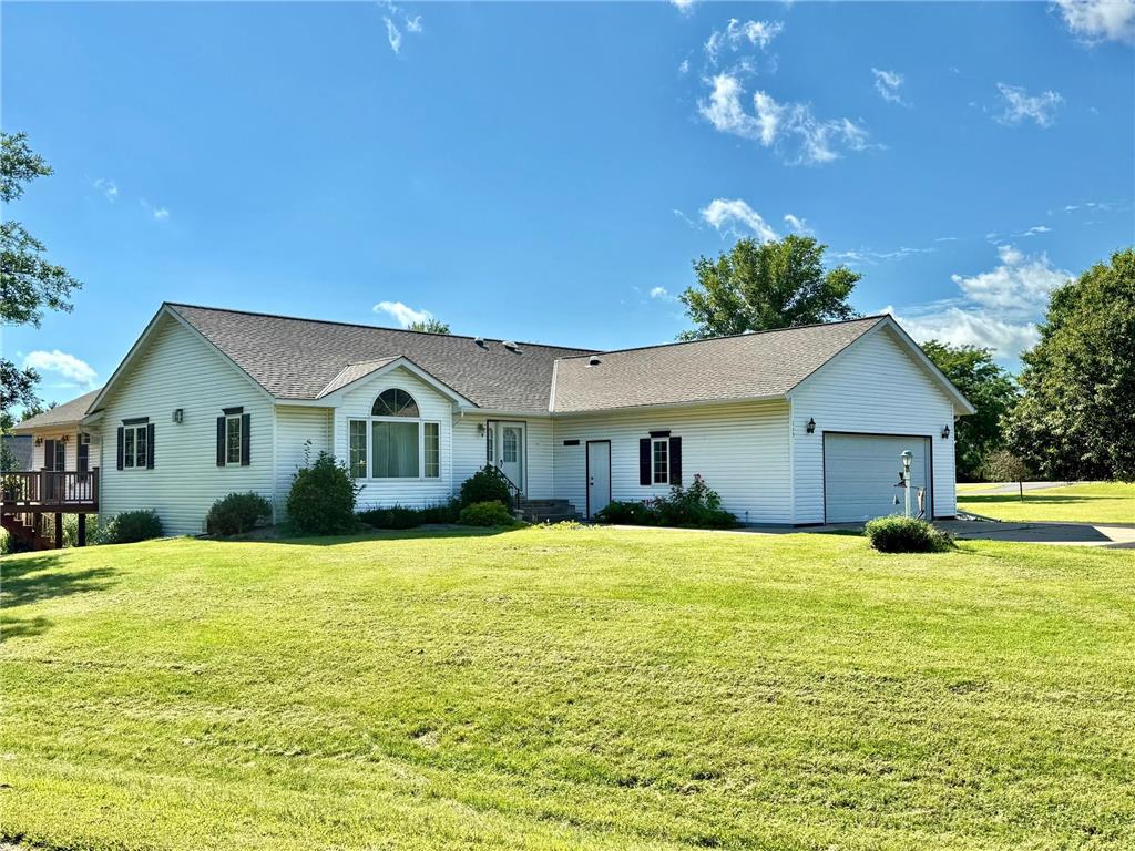 115 Burr Oak Road Redwood Falls MN 56283 6777153 image1