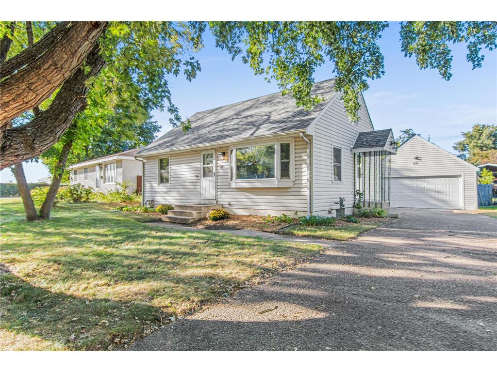 115 Crown Road NE Fridley MN 55421 6600757 image1