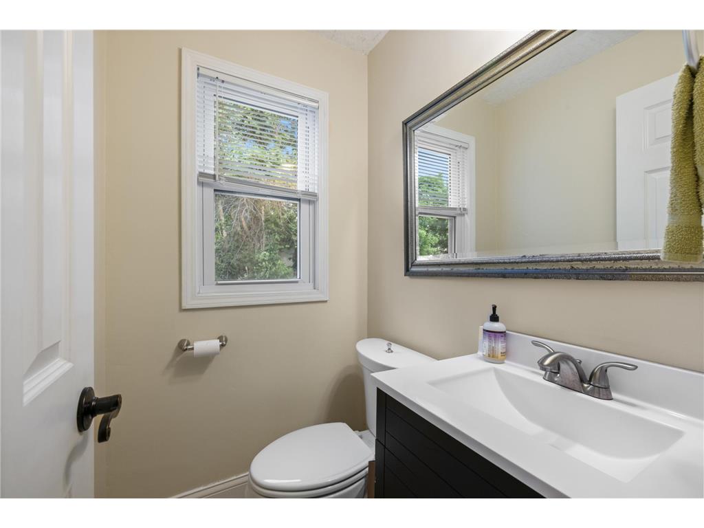 115 E 58th Street Minneapolis MN 55419 7095471 image14