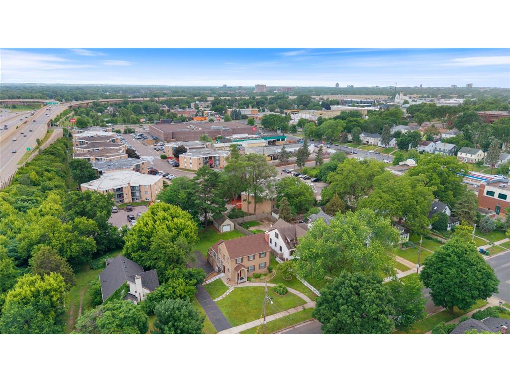 115 E 58th Street Minneapolis MN 55419 7095471 image32