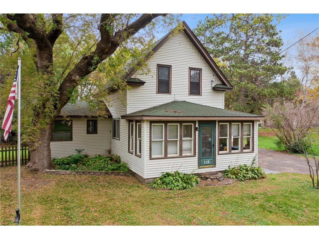 115 E Dresser Street Dresser WI 54009 6803773 image1