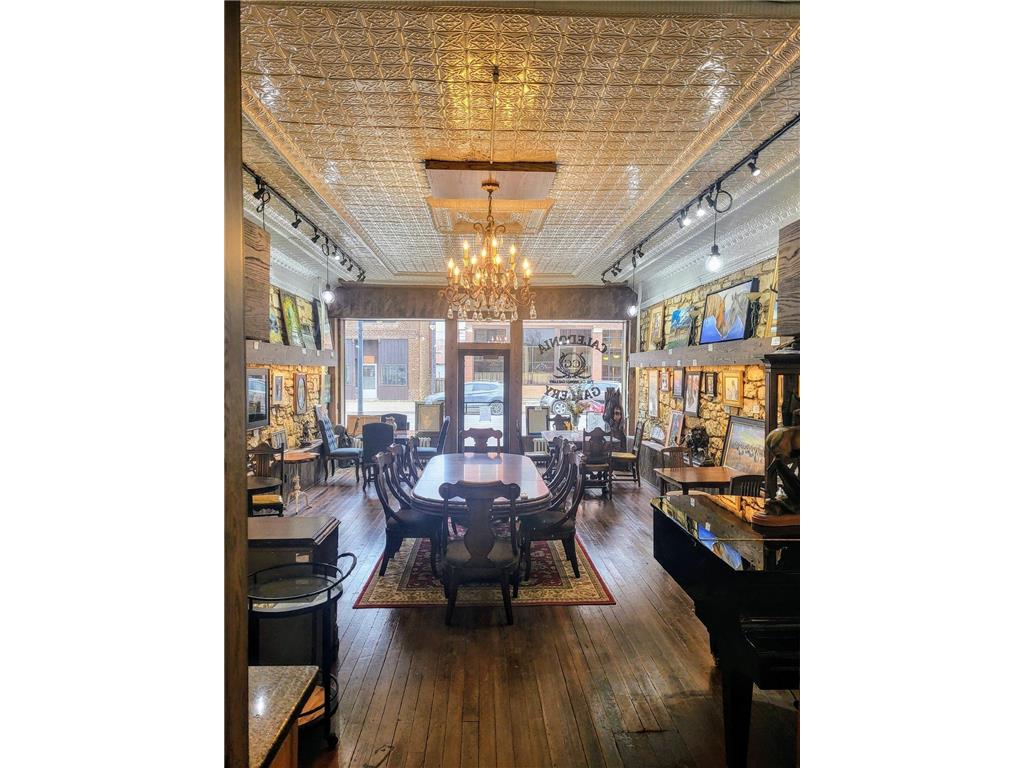 115 E Main Street Caledonia MN 55921 6825557 image3
