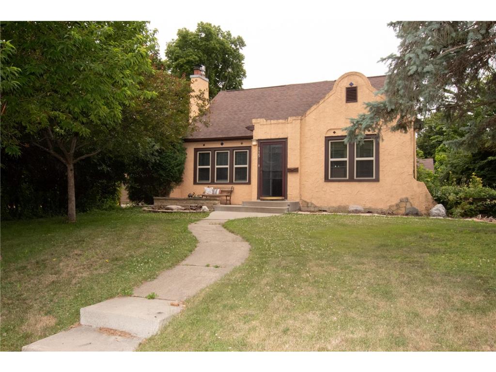 115 Hinckley Street Mankato MN 56001 6394063 image1