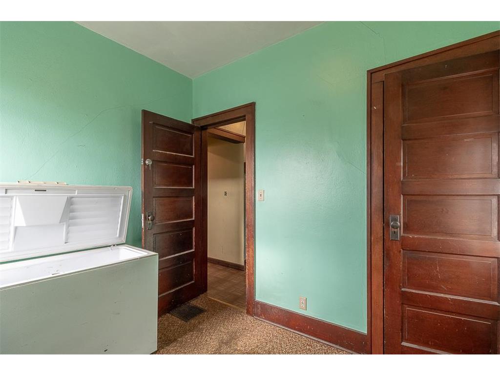 115 N Lexington Avenue Le Center MN 56057 7054293 image14