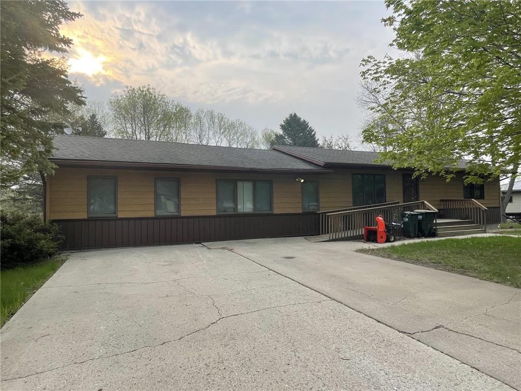 115 Nelson Street S Evansville MN 56326 6734714 image1