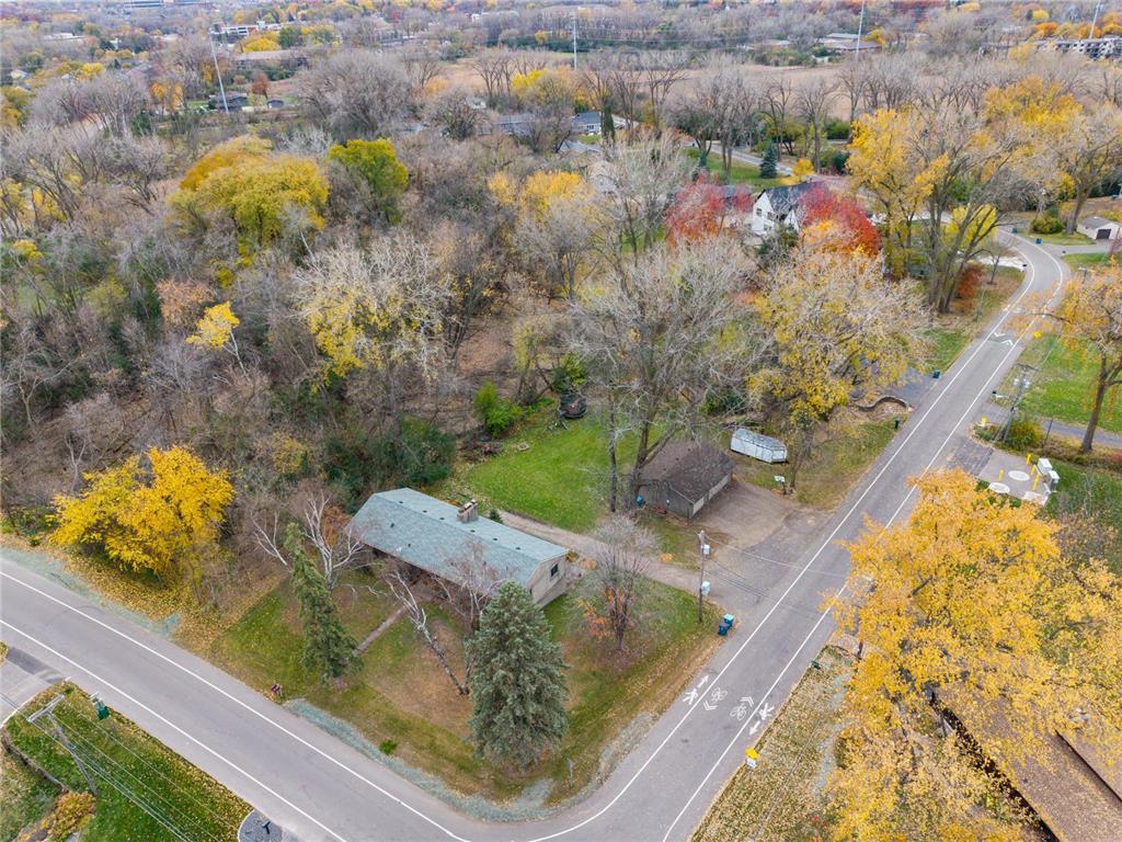 115 Peninsula Road Medicine Lake MN 55441 6811562 image3