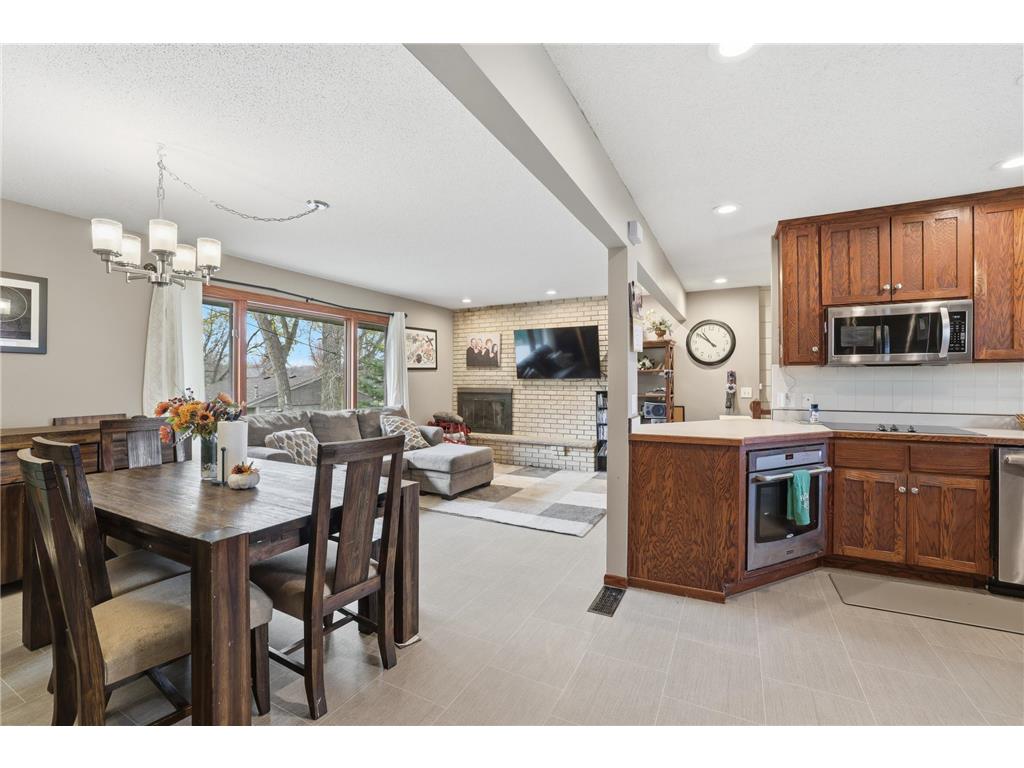 115 Peninsula Road Medicine Lake MN 55441 6811562 image8