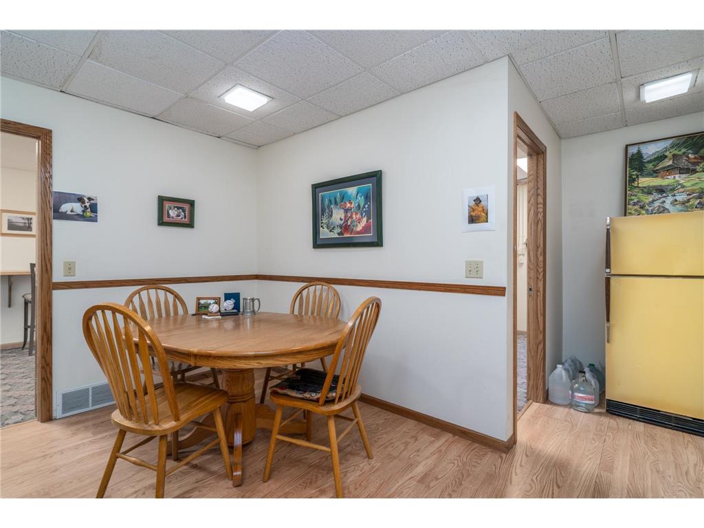 115 S Broadway Crookston MN 56716 7060723 image11