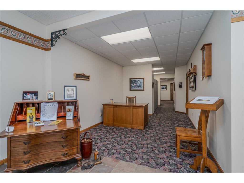 115 S Broadway Crookston MN 56716 7060723 image5