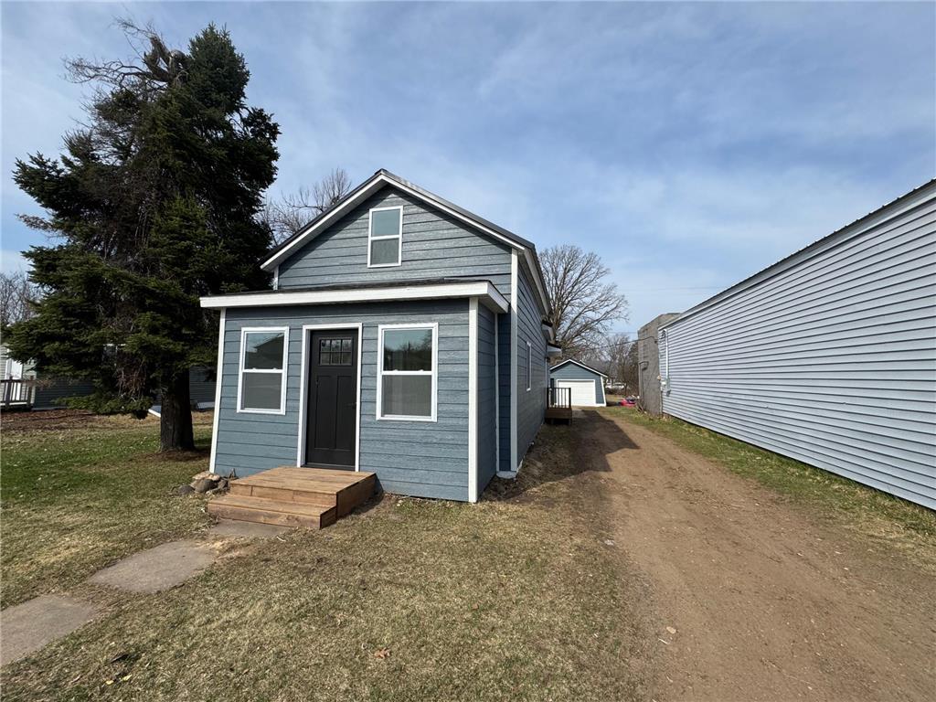 115 S Prentice Street Clayton WI 54004 6706237 image1