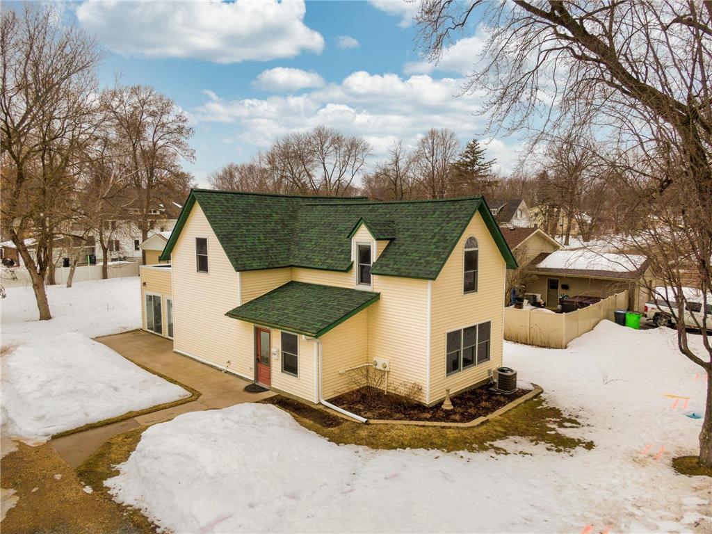 115 S Starr Avenue New Richmond WI 54017 6344567 image1