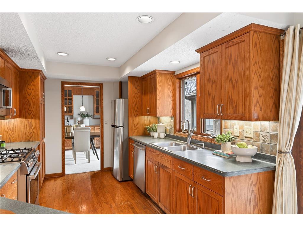 115 Smith Avenue Orono MN 55391 7042369 image24