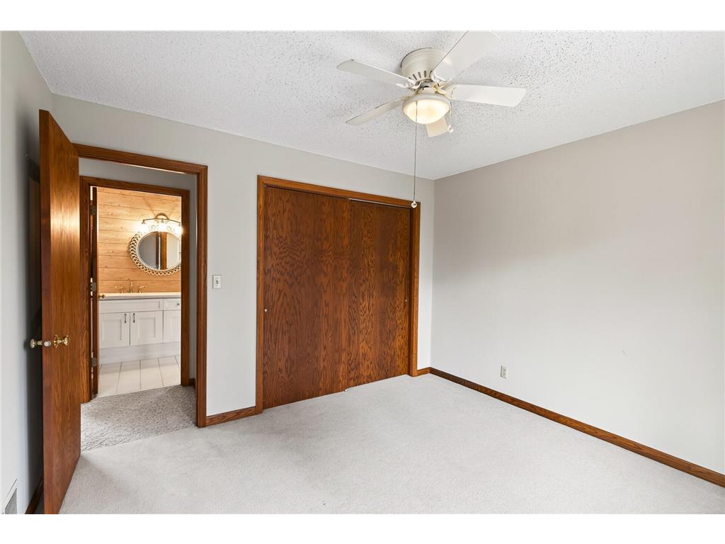 115 Smith Avenue Orono MN 55391 7042369 image46