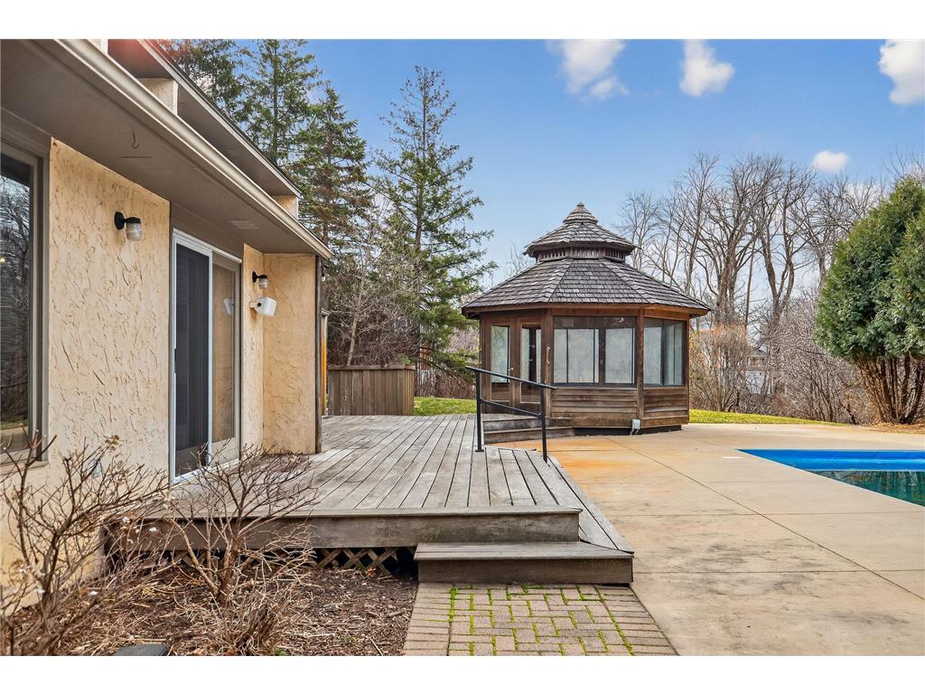 115 Smith Avenue Orono MN 55391 7042369 image56