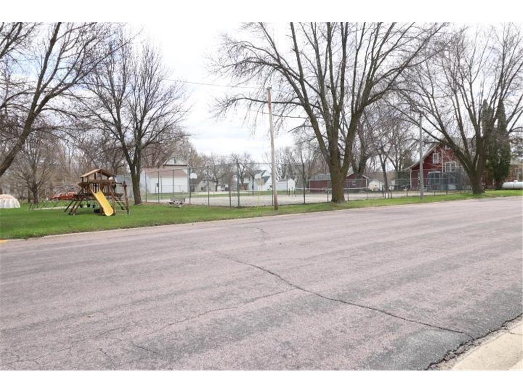 115 W 3rd Street Frost MN 56033 6484746 image15