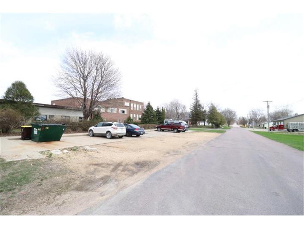 115 W 3rd Street Frost MN 56033 6484746 image16