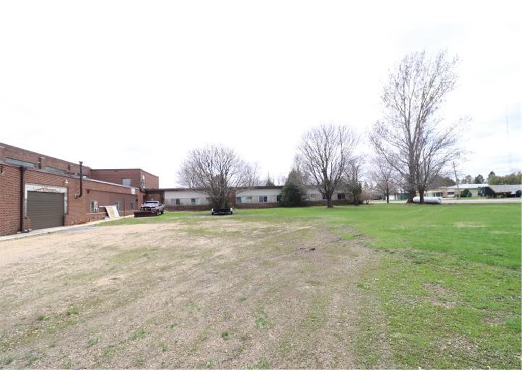 115 W 3rd Street Frost MN 56033 6484746 image17