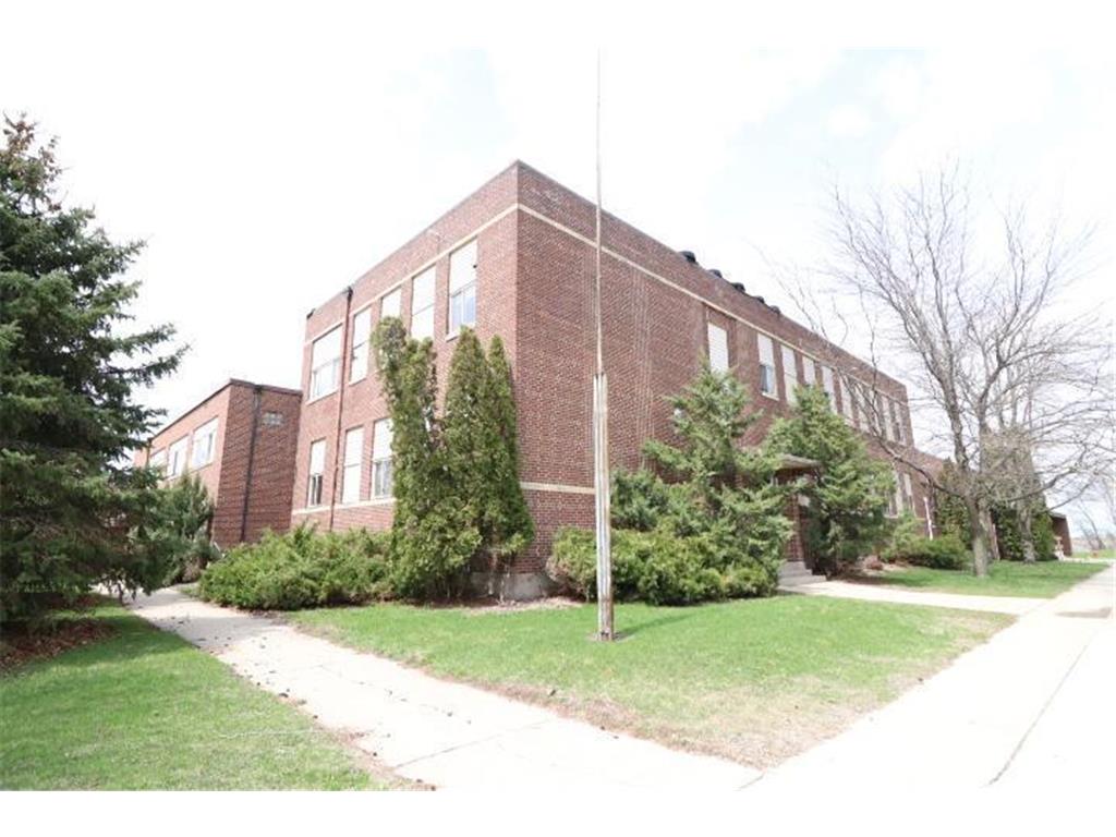 115 W 3rd Street Frost MN 56033 6484746 image18