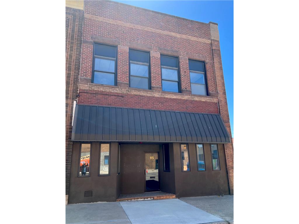 115 W College Street, Albert Lea, MN 56007 MLS 6359576 Edina Realty