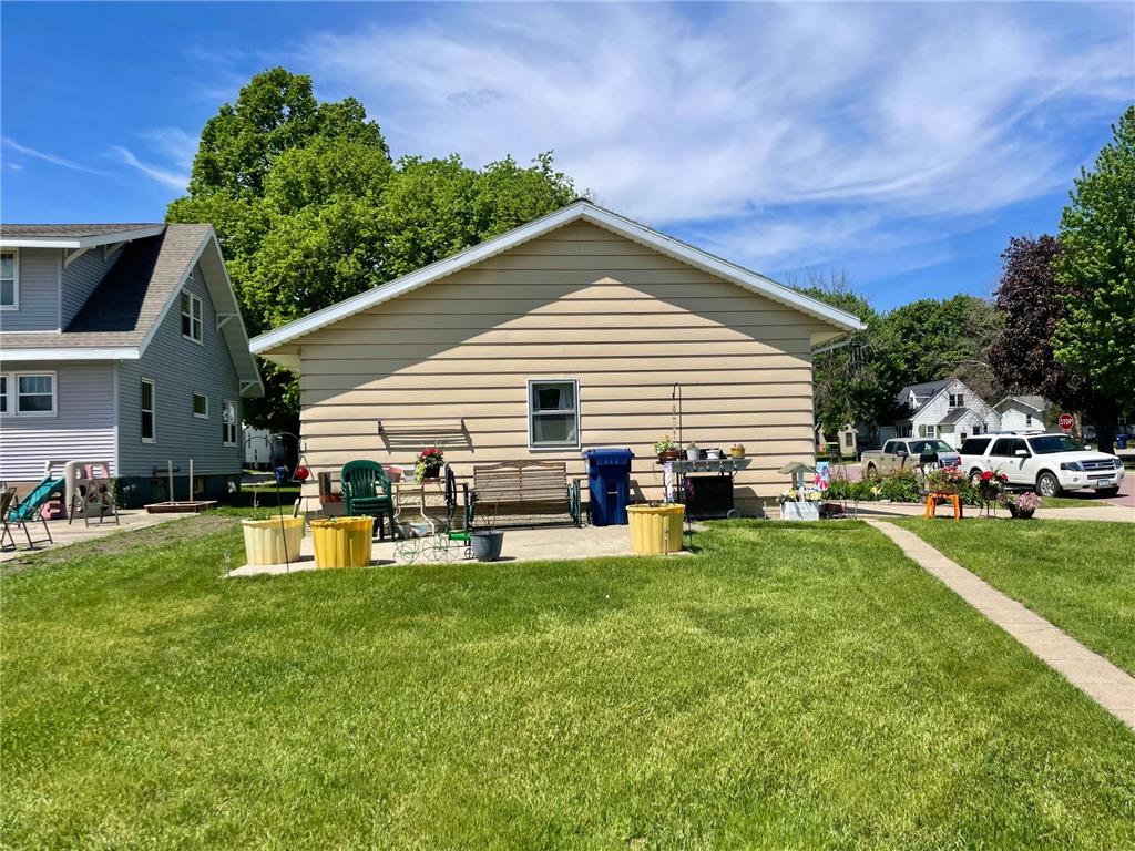 115 W Lincoln Street Springfield MN 56087 7079040 image36