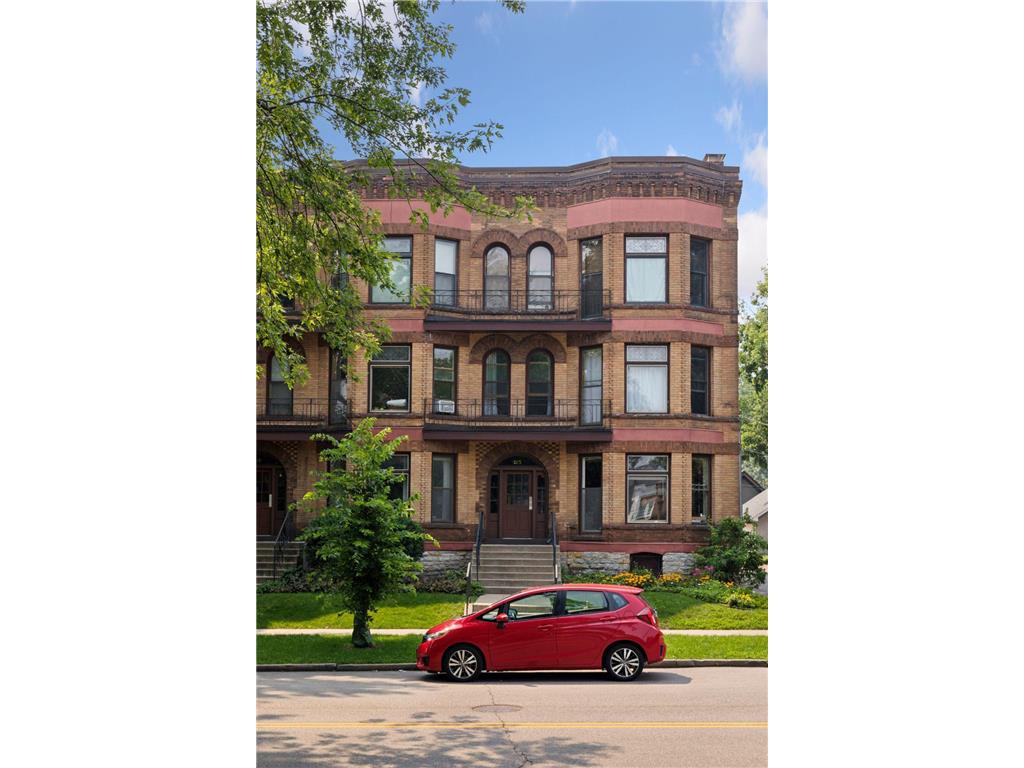 115 Western Avenue N #1N Saint Paul MN 55102 6789730 image1