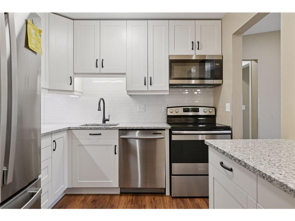 1150 Black Oaks Lane N Plymouth MN 55447 6810522 image14