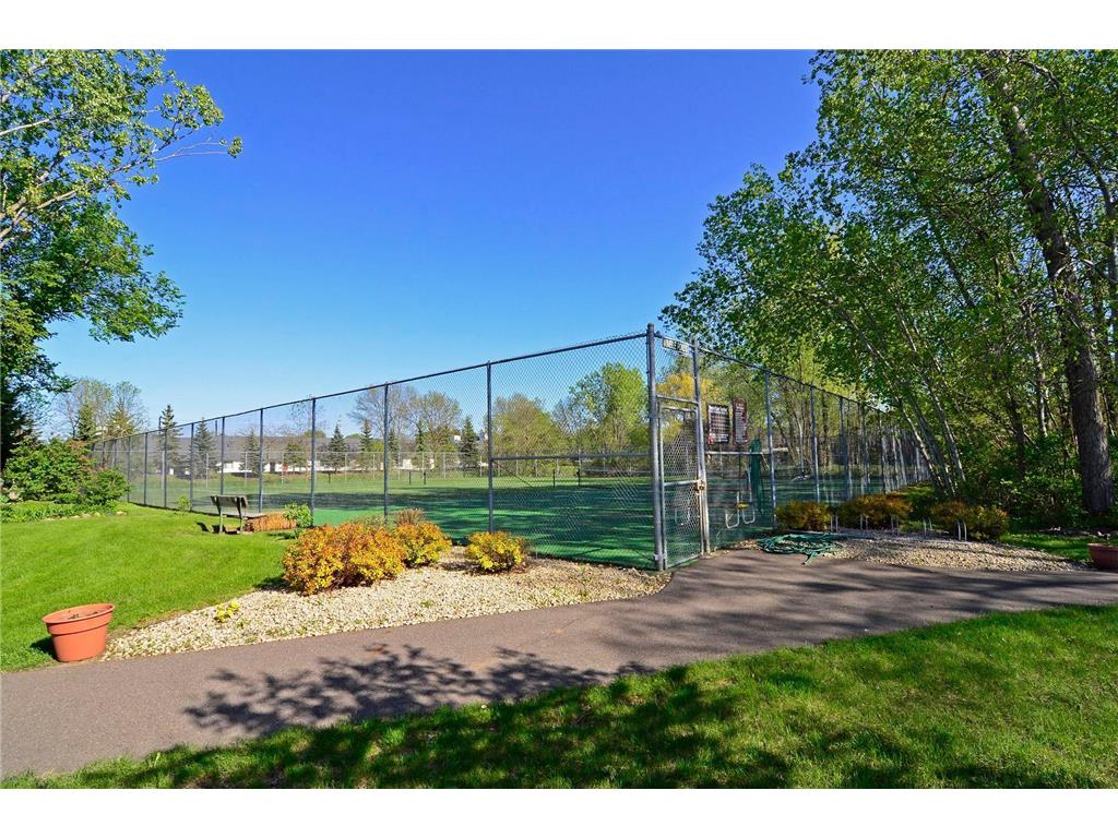 1150 Black Oaks Lane N Plymouth MN 55447 6810522 image29