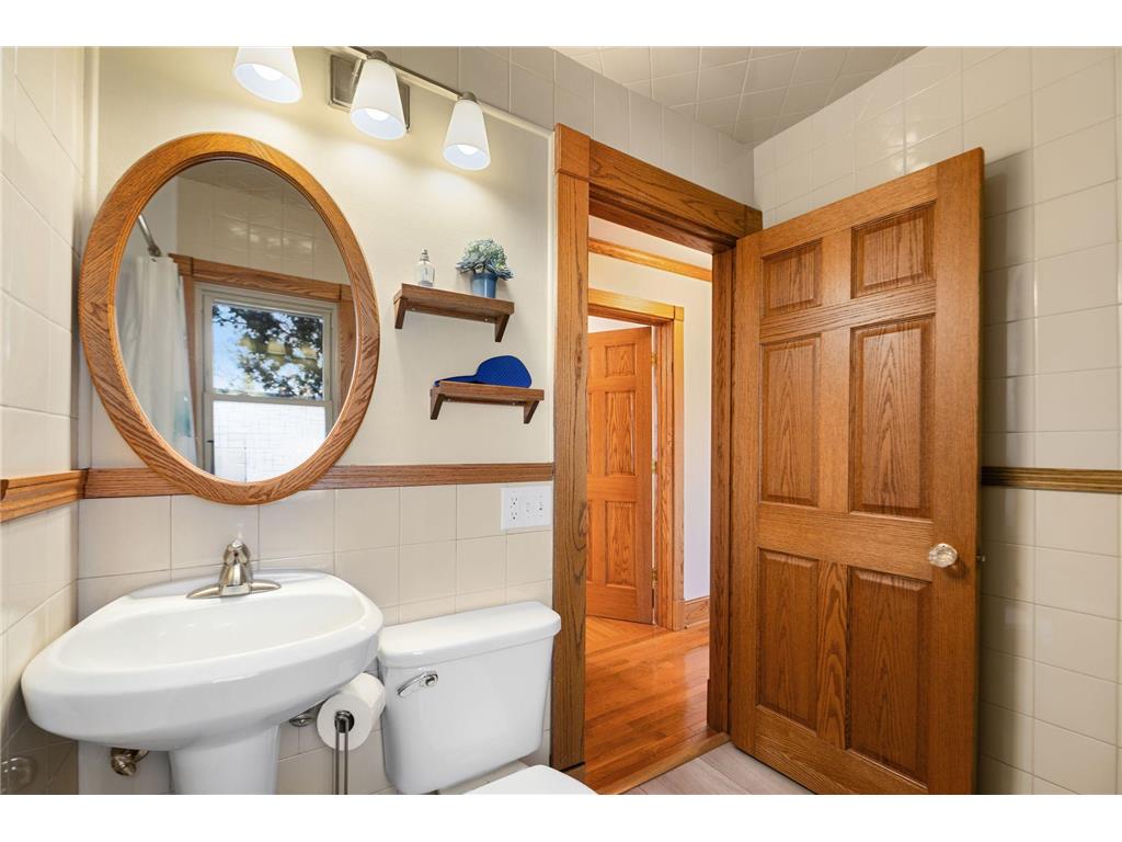 1150 Churchill Street Saint Paul MN 55103 7004816 image36