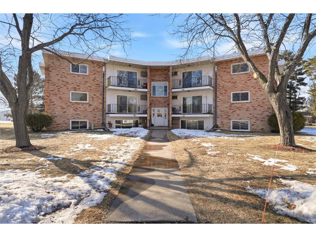 1150 Dellwood Street S #103 Cambridge MN 55008 7023007 image1