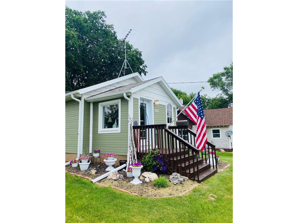 1150 West Avenue Detroit Lakes MN 56501 6778966 image1