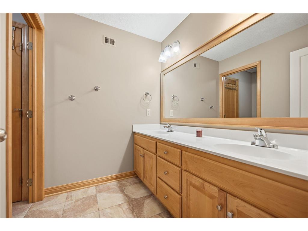 11503 Armstrong Court Inver Grove Heights MN 55077 7052091 image38
