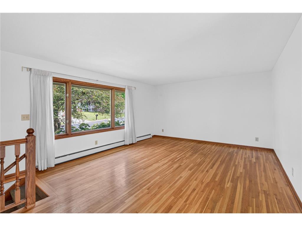 11508 Galtier Drive Burnsville MN 55337 7100257 image6