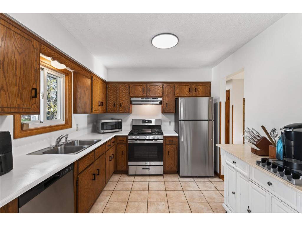 11511 Idaho Avenue N Champlin MN 55316 6819655 image5
