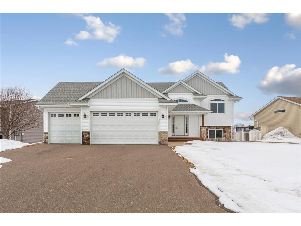 11514 Bristol Road Chisago City MN 55013 7020529 image1