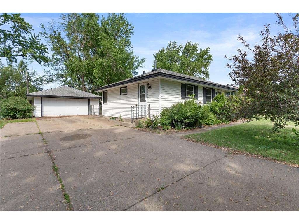 11516 Heather Street NW Coon Rapids MN 55433 7082019 image2
