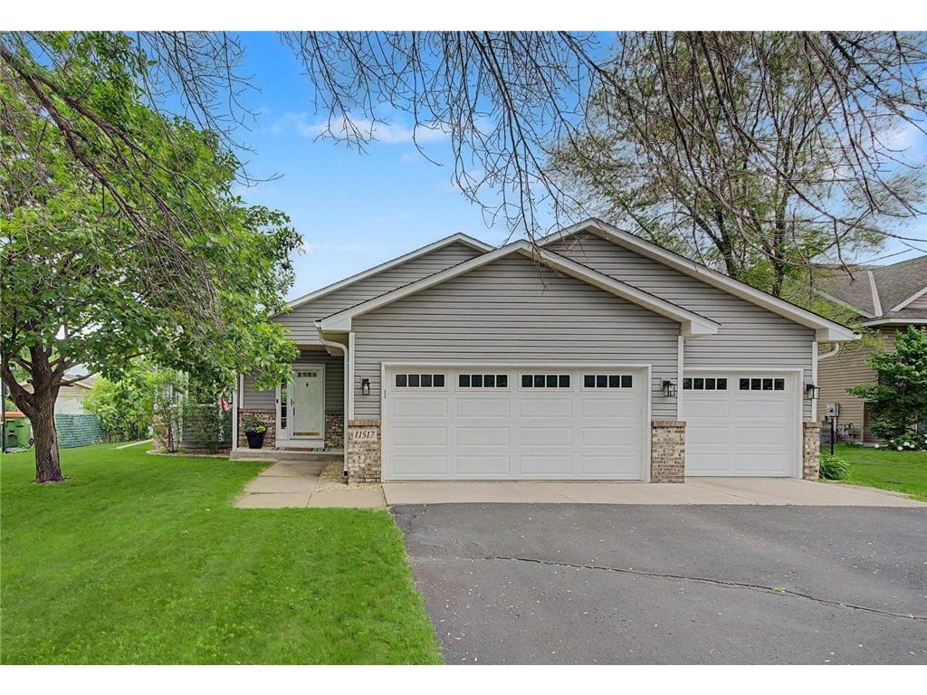 11517 Polk Street NE Blaine MN 55434 7019377 image1