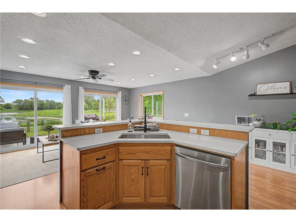 11517 Polk Street NE Blaine MN 55434 7019377 image10