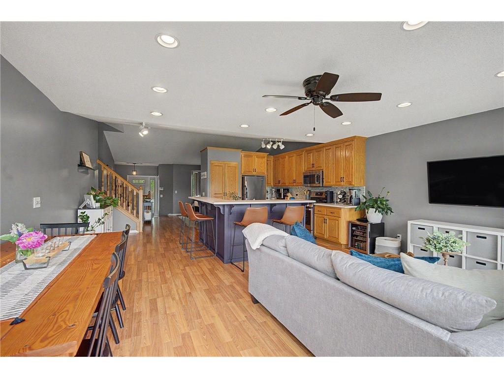11517 Polk Street NE Blaine MN 55434 7019377 image8