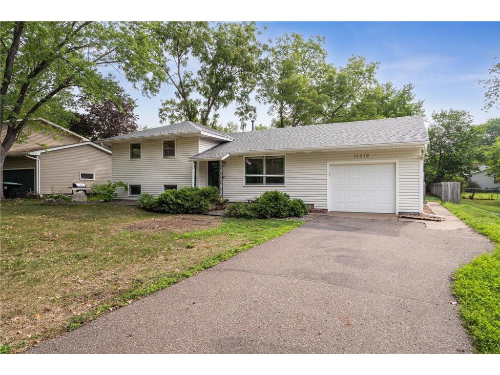 11519 9th Avenue NW Coon Rapids MN 55433 6413082 image1