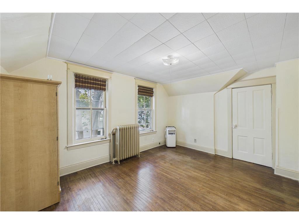 1152 Ross Avenue Saint Paul MN 55106 7080915 image15