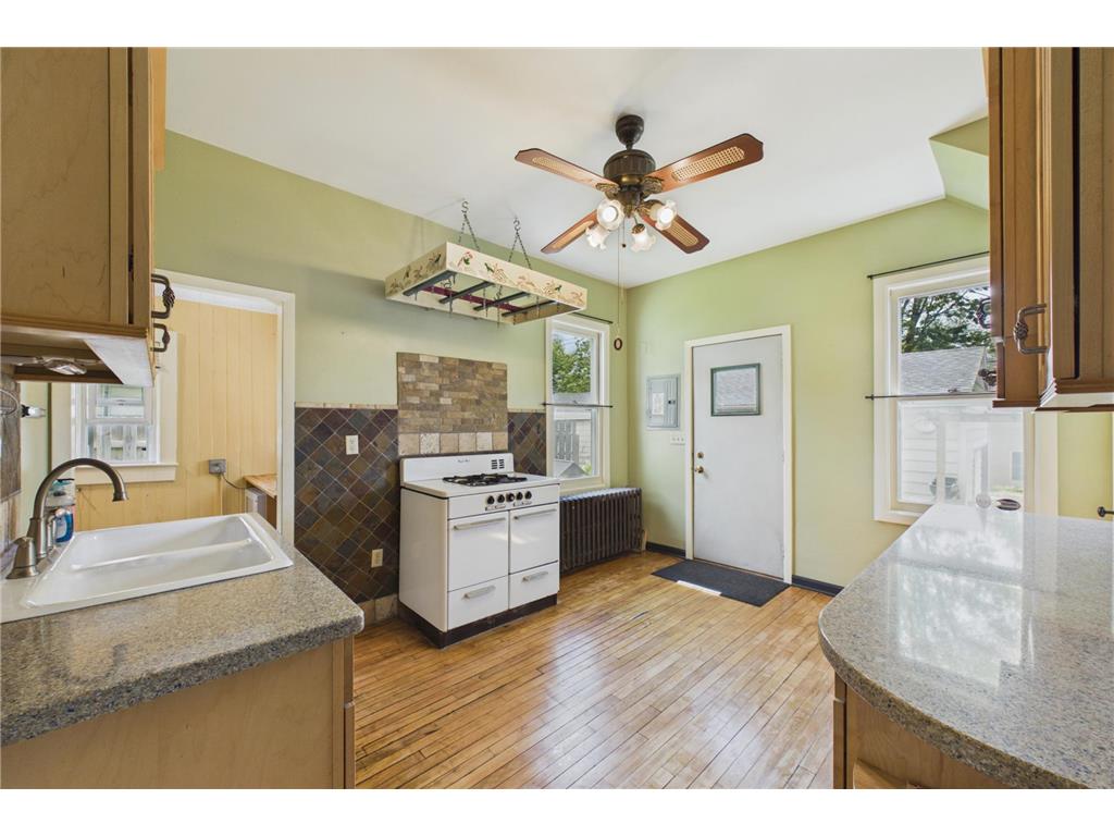 1152 Ross Avenue Saint Paul MN 55106 7080915 image5