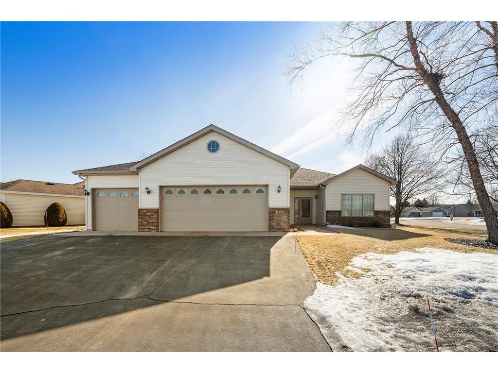 1152 Willow Run Court Waite Park MN 56387 7029609 image1