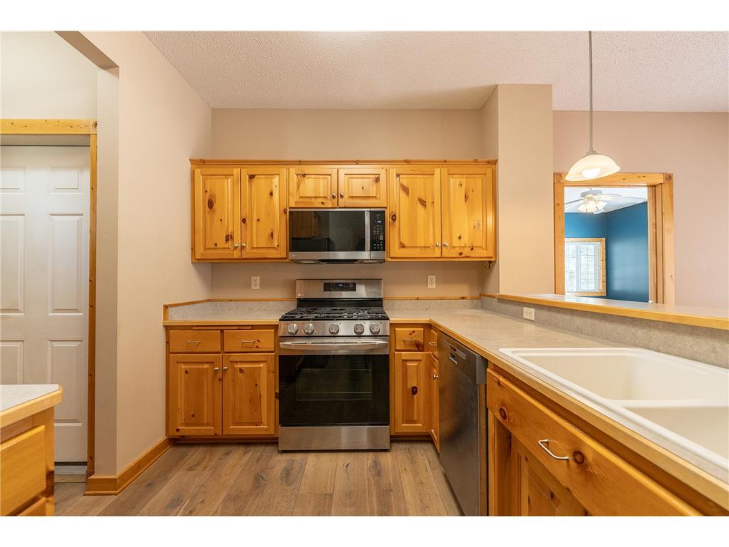 11525 Bay Pointe Drive #4B Pelican Twp MN 56472 - Pelican 7058400 image9