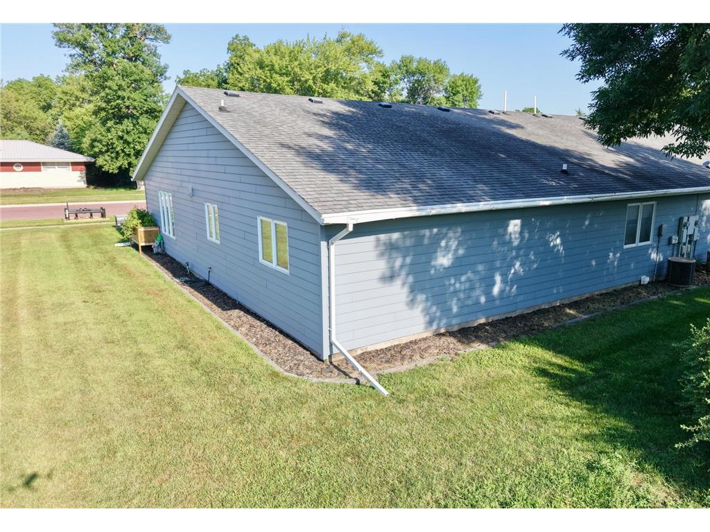 1153 5th Avenue Windom MN 56101 7111255 image8