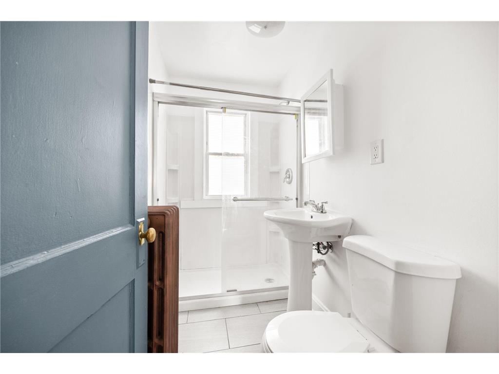 1153 Central Avenue W Saint Paul MN 55104 6815182 image24