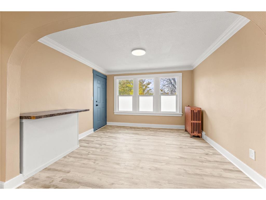 1153 Central Avenue W Saint Paul MN 55104 6815182 image25