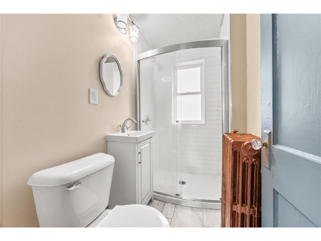 1153 Central Avenue W Saint Paul MN 55104 6815182 image30