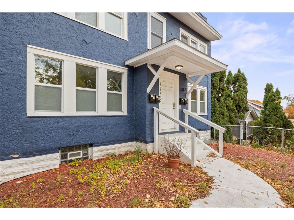 1153 Central Avenue W Saint Paul MN 55104 6815182 image7