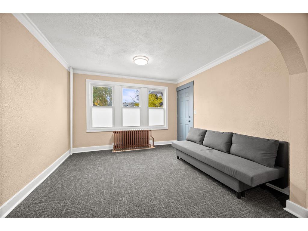 1153 Central Avenue W Saint Paul MN 55104 6815182 image8